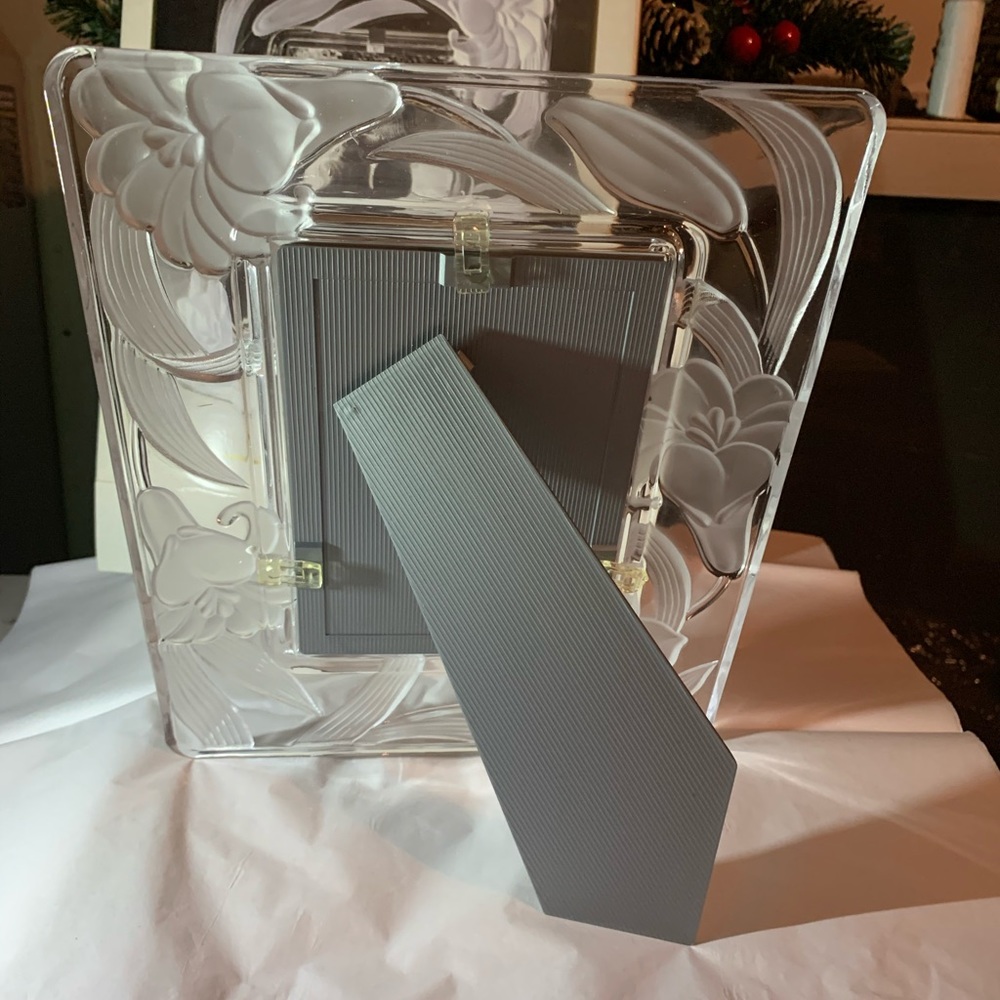 Crystal Clear Signature Photo Frame - Picture 5 of 7